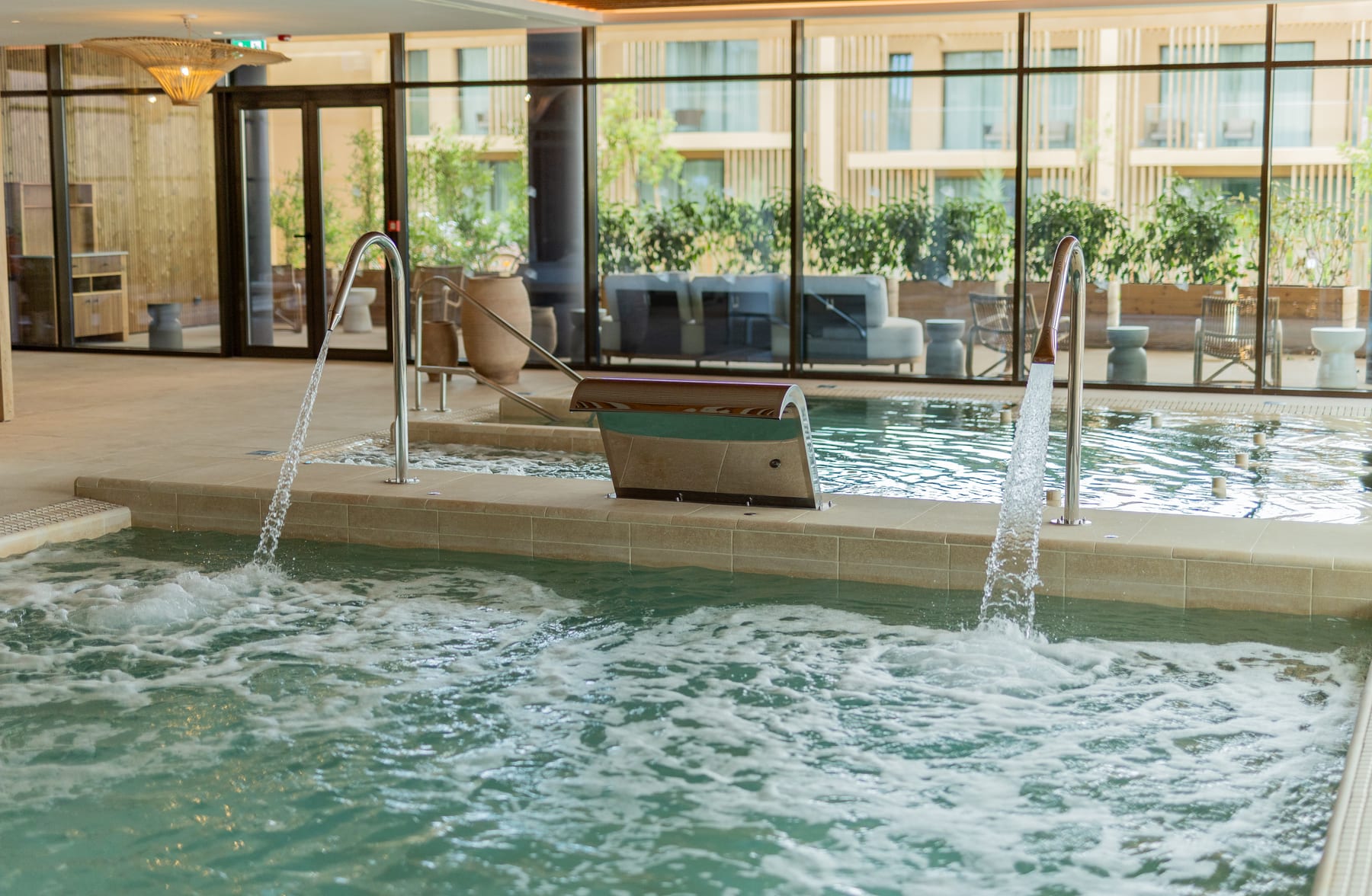 Piscina interior do SPA