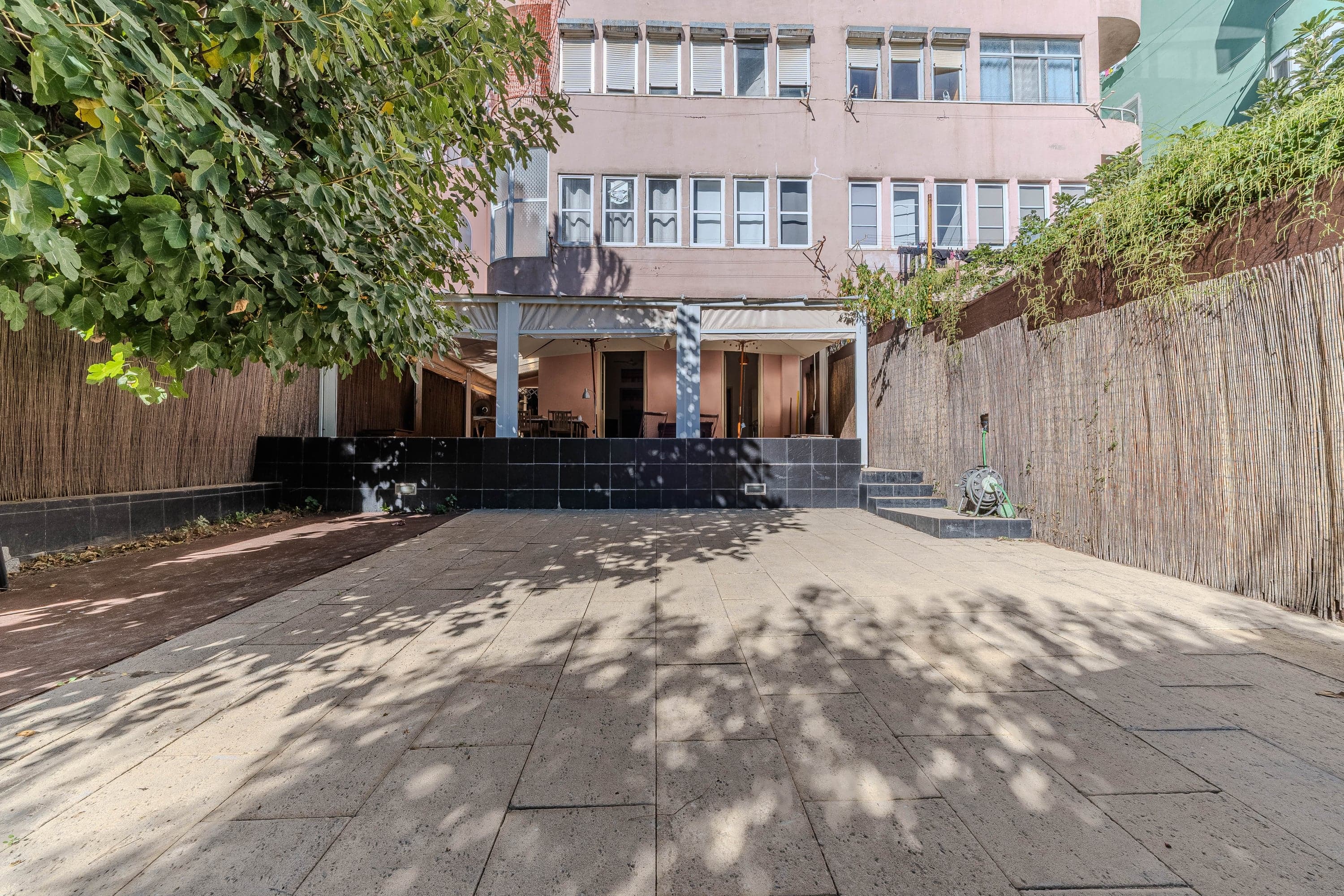 Piso de dos habitaciones en Penha de França